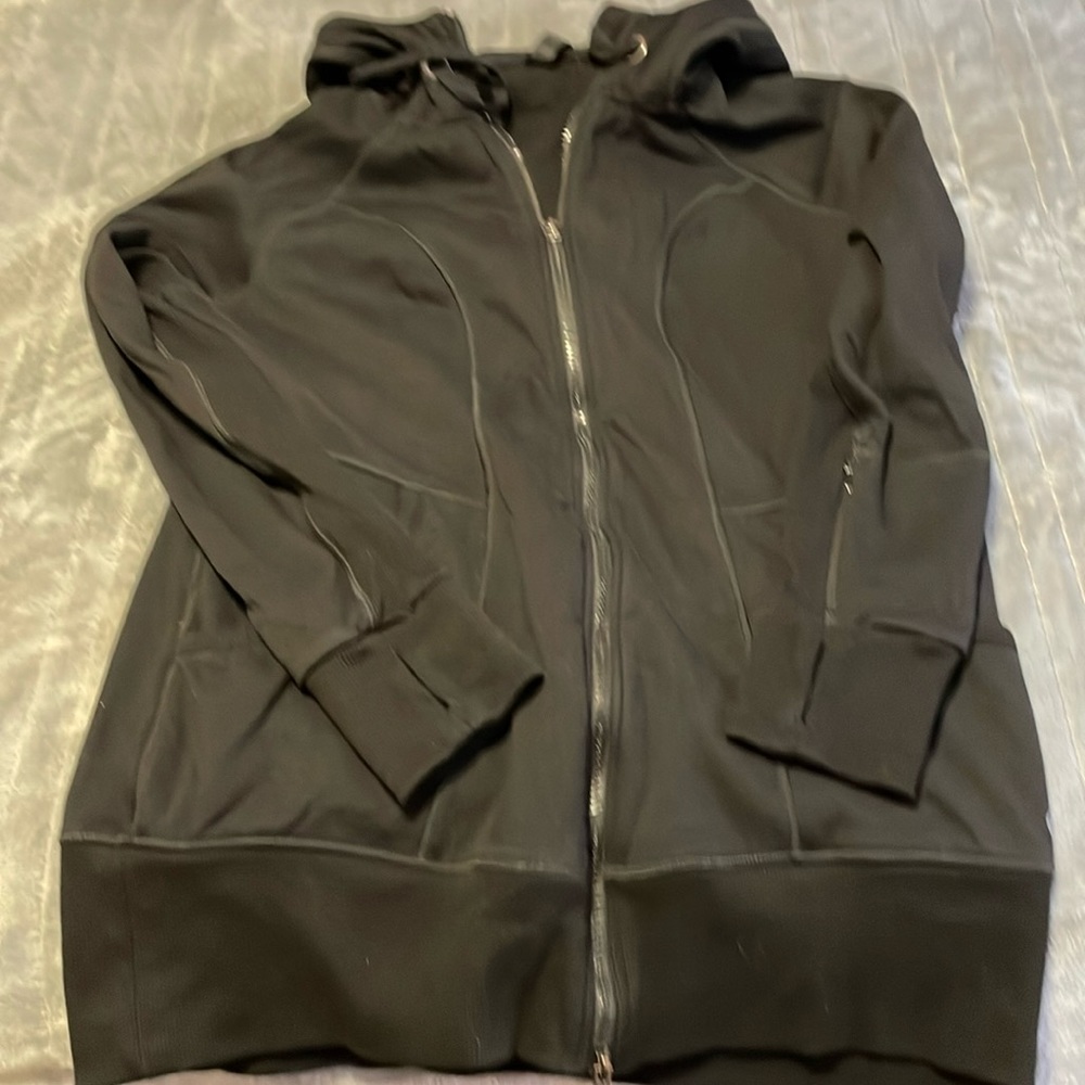 Women’s Black Sweatshirt Long 90 Degrees Sz  XL.